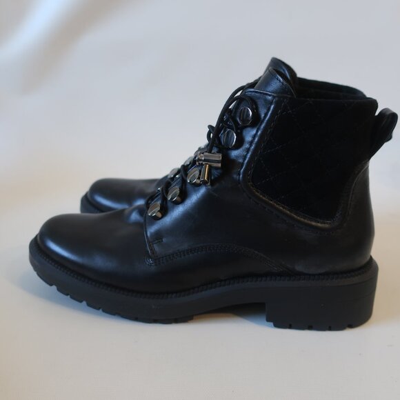 Womens Aquatalia Linda Black Leather Suede Trim Lace-Up Combat Moto Booties 8 - Picture 7 of 16